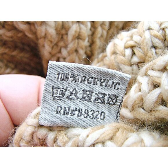 C.C Exclusives Pom Pom Beanie Hat Taupe Tan Chunky Yarn Knit Fold Over Warm OSFM - Picture 11 of 12